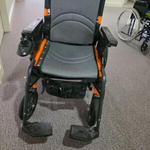 Lightweight electric wheelchair